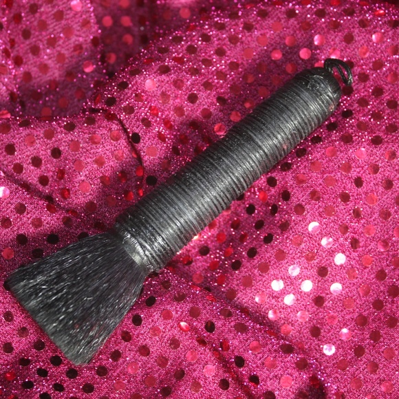 GAVE AWAY AS GIFT W ORDER 🎁BNIB》NARS Mizubake Kabuki Brush - Picture 4 of 5